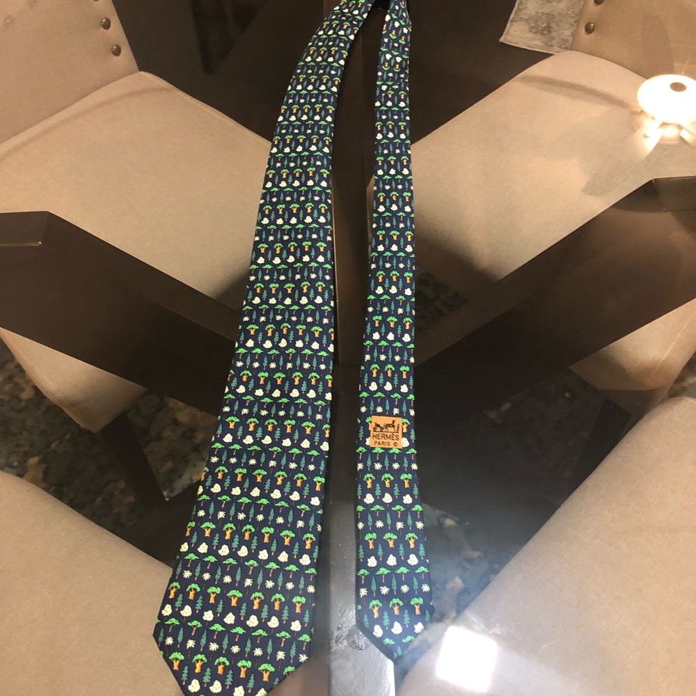 Authentic Green Hermès Tie!